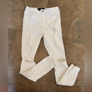 Hollister White Jeans Size 1 Short